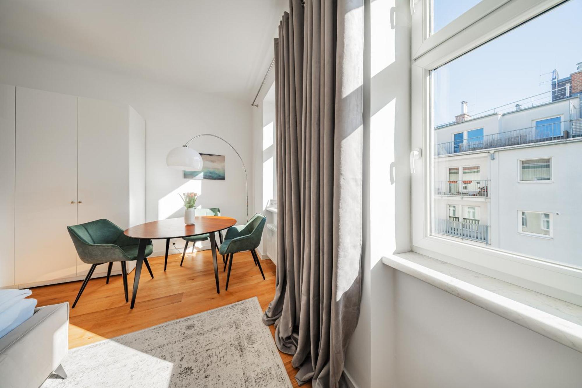 Sonnige Altbauwohnung Nahe Wien Hauptbahnhof Esterno foto