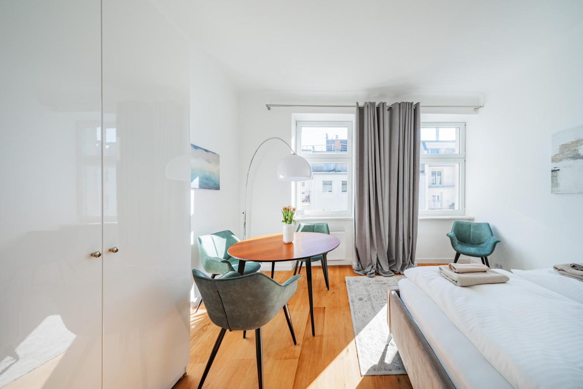 Sonnige Altbauwohnung Nahe Wien Hauptbahnhof Esterno foto